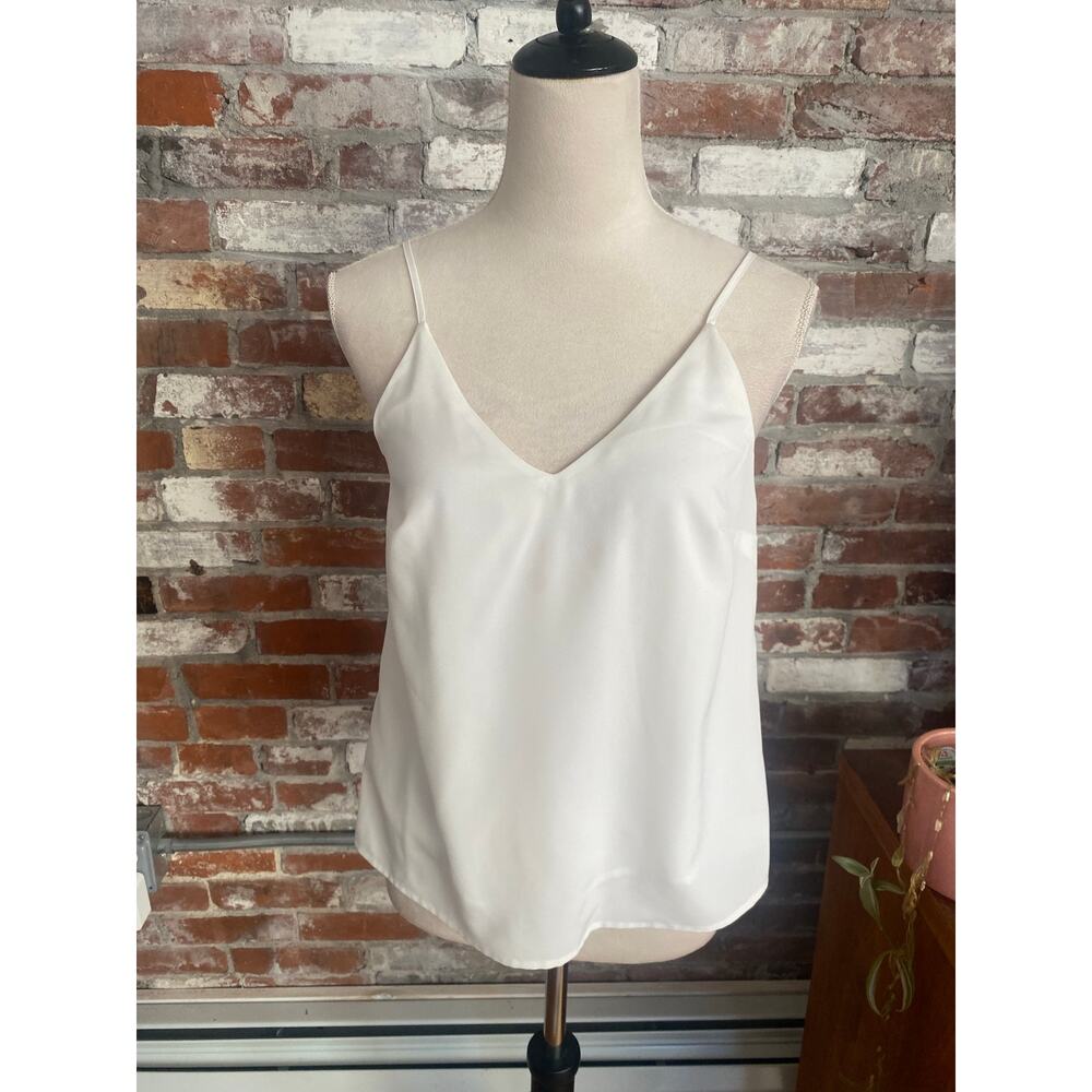 A New Day White V-Neck Cami Tank Top XS Adjustable Straps Layering Camisole
